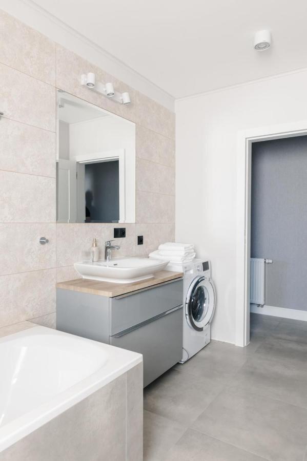 Apartamenty Szkolna جنين المظهر الخارجي الصورة